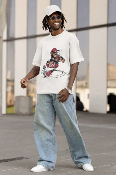 SX8 Life Chimp in skate park Oversized T-shirt