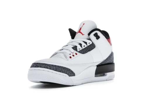 Air Jordan 3 Retro SE "Fire Red Denim" Sneakers