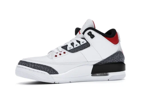 Air Jordan 3 Retro SE "Fire Red Denim" Sneakers