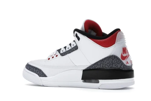 Air Jordan 3 Retro SE "Fire Red Denim" Sneakers