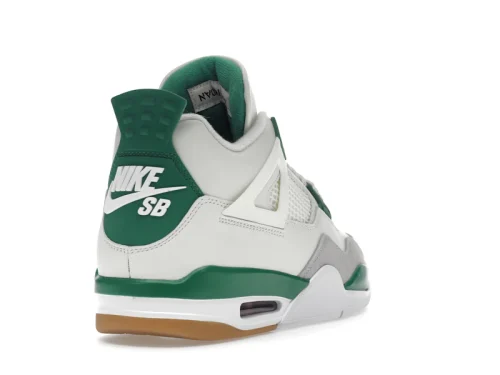 Air Jordan 4 Retro SB "Pine Green" Sneakers
