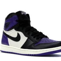 Jordan 1 Retro High Court Purple