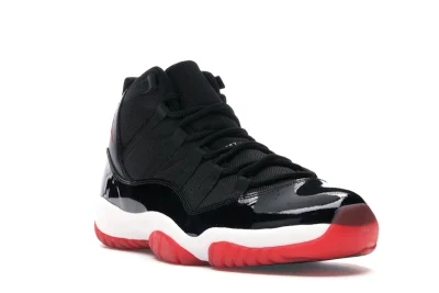 Jordan 11 Retro Playoffs