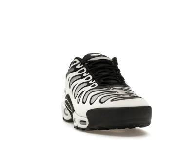 Nike Air Max Plus Drift White Black Metallic Silver - Image 4