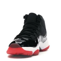 Jordan 11 Retro Playoffs