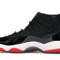 Jordan 11 Retro Playoffs