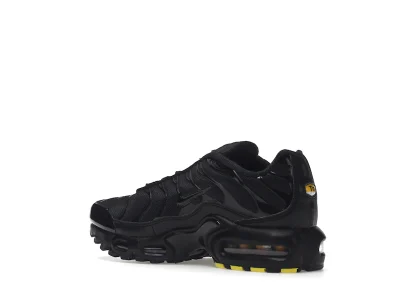 Nike Air Max Plus Triple Black