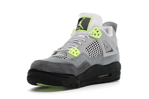 Jordan 4 Retro SE 95 Neon