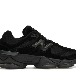 New Balance 9060 Triple Black
