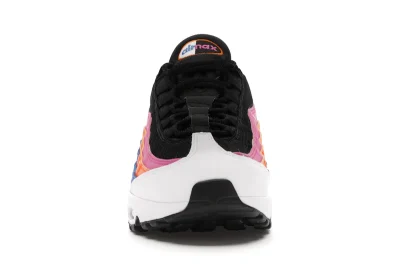 Nike Air Max 95 Essential - Image 11