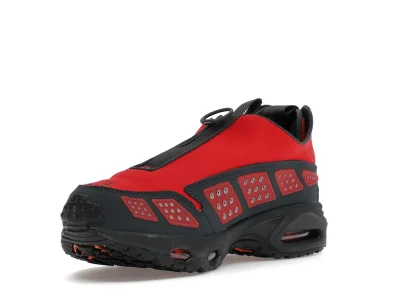 Nike Air Max Sunder Gore-Tex Hyper Crimson - Image 10