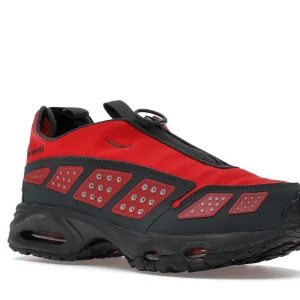 Nike Air Max Sunder Gore-Tex Hyper Crimson