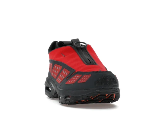 Nike Air Max Sunder Gore-Tex Hyper Crimson