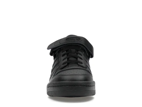 Adidas Forum Low Triple Black