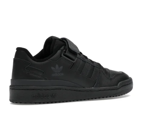 Adidas Forum Low Triple Black
