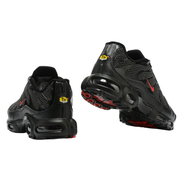 Air Max Plus Bred Sneakers