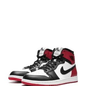 Nike Air Jordan 1 Retro High Black Toe
